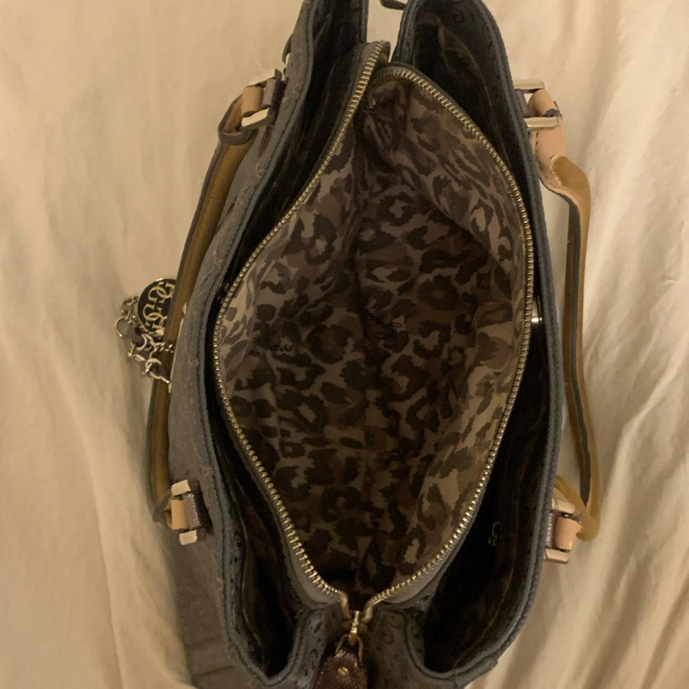Guess Bag - Picture 3 of 5